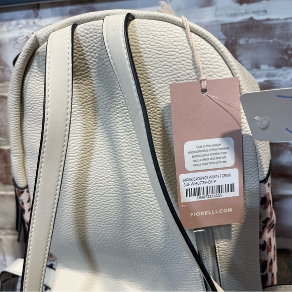 Fiorelli animal print backpack new - Picture 5 of 6